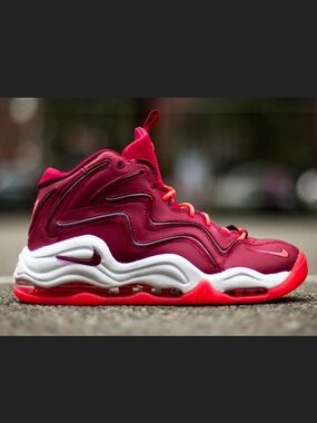 •NIKE• Air Pippin 1 Noble Red 325001-600 >> size 12 EUC (not original box)